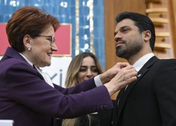 Hatay’da gerilimli anlar… Gökhan Zan’ı kimler kaçırmak istedi… İYİ Parti kürsüsüne uzanan yol