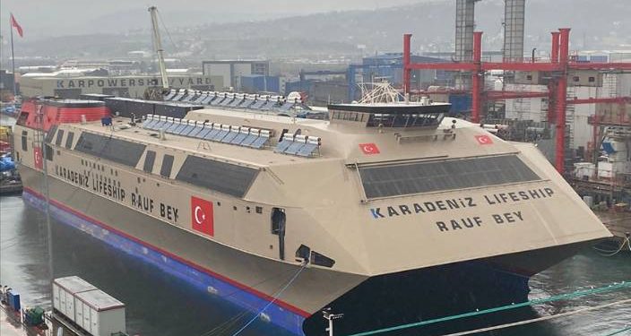 İskenderun’daki depremzede öğrenciler, sınavlara “yüzen okul”da hazırlanacak