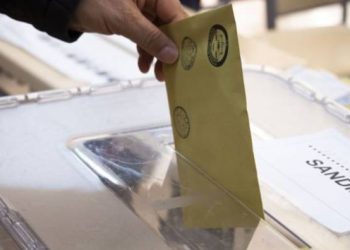 Resmi Gazete’de yayımlandı: Oy pusulalarını diplomatik kargo taşıyacak