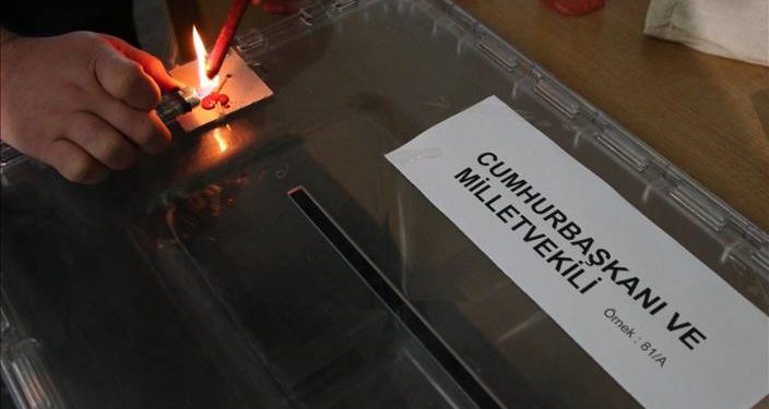 YSK’nın, yurt dışına gönderilecek seçim malzemelerine ilişkin genelgesi Resmi Gazete’de