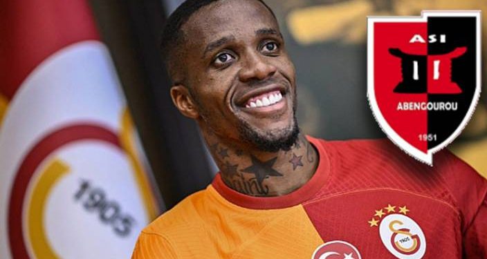 Wilfried Zaha kulüp satın aldı