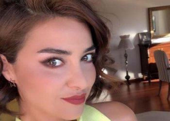Ev ilanıyla dolandırılan şarkıcı Ebru Elver’e davada ikinci şok! Şarkıcıya zorla getirme…