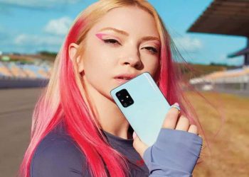 Hastalığı yüzünden 18 doz aşı olan Ece Seçkin’den acı itiraf: 7 ay işkence çektim!