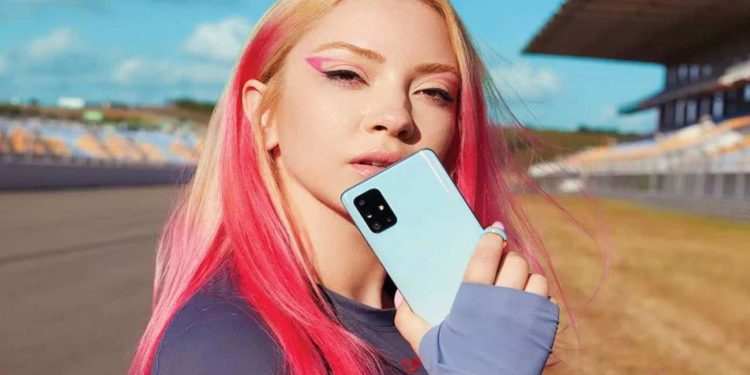 Hastalığı yüzünden 18 doz aşı olan Ece Seçkin’den acı itiraf: 7 ay işkence çektim!