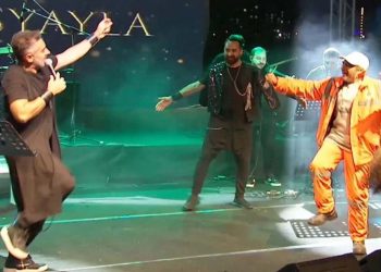 Turgay Başyayla ve temizlik görevlisinin dansı viral oldu! Bir anda sahneye atlayıp…