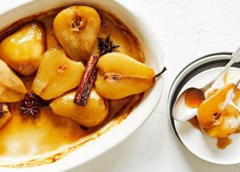 Vişneli kaymaklı armut tatlısı nasıl yapılır? Tarifiyle kendine hayran bıraktıran armut tatlısı