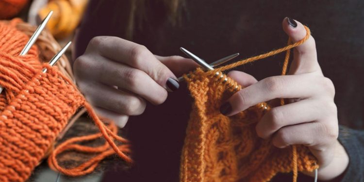 2 günde örebileceğiniz kolay örgü yelek modeli! 2 şiş ile yelek nasıl örülür?